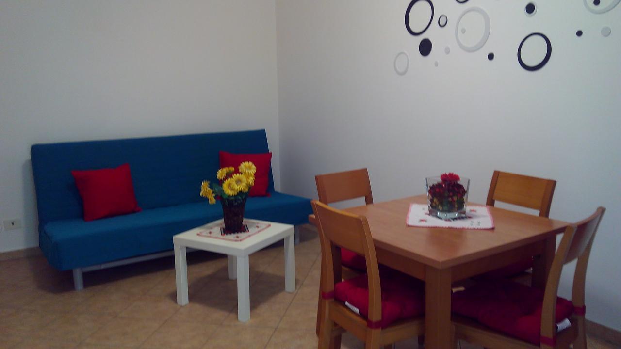 אפרטהוטל רימיני Residenza Melucci מראה חיצוני תמונה